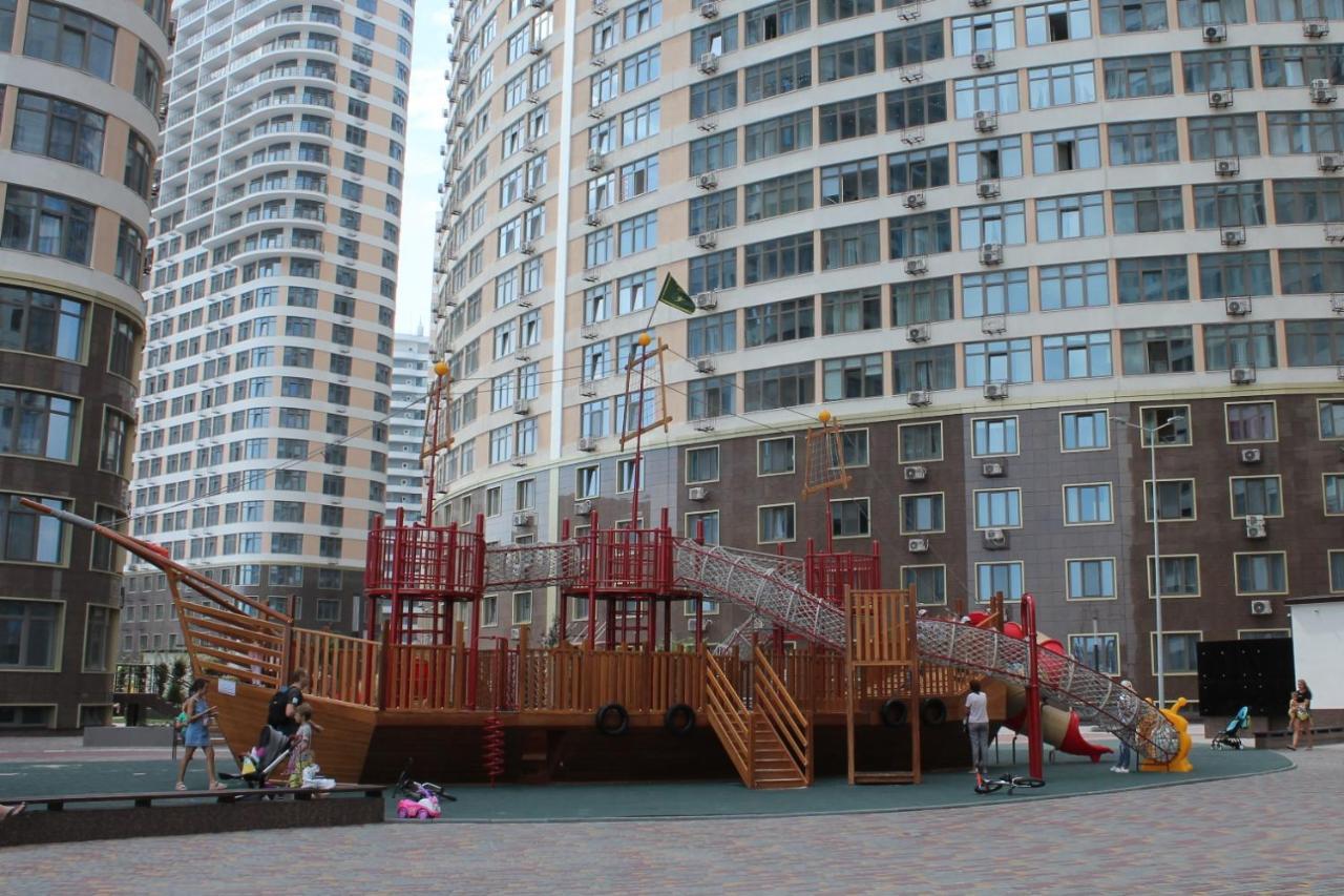 Sea View Sky 15 Apartments 敖德萨 外观 照片