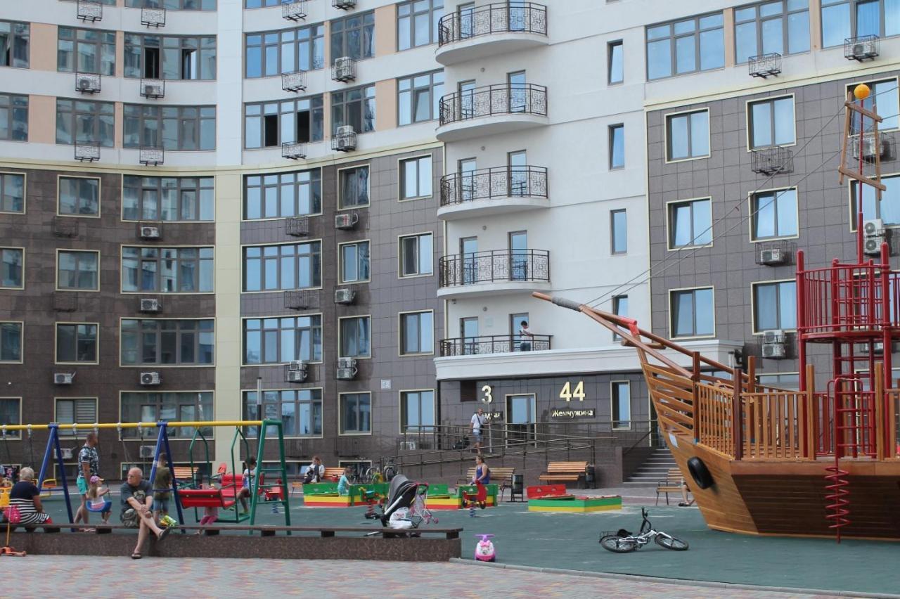Sea View Sky 15 Apartments 敖德萨 外观 照片